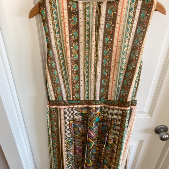 Signature by Robbie Bee Pleated Maxi Sundress Autumnal Colors Size 12 - Picture 4 of 6